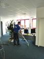 Sprühextraktionsreinigung  auf Teppichboden